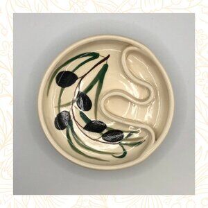 Pottery By The Sea - Kerry Kingston Ceramic Olive Dish